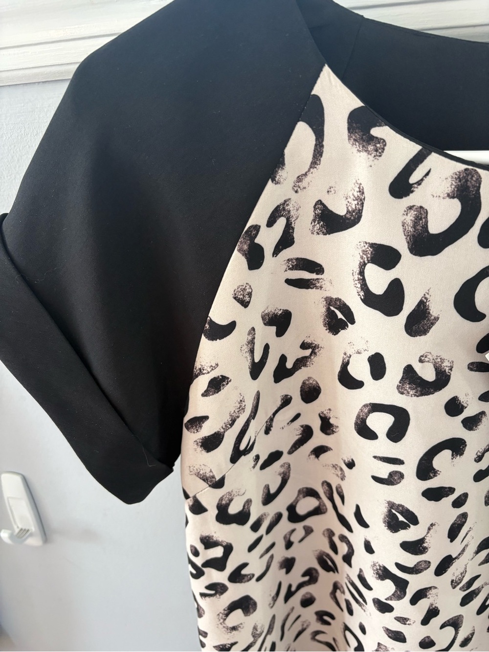 KEEPSAKE the Label Blush Leopard Print Shift Dress with Black Sleeves - Picture 5 of 9